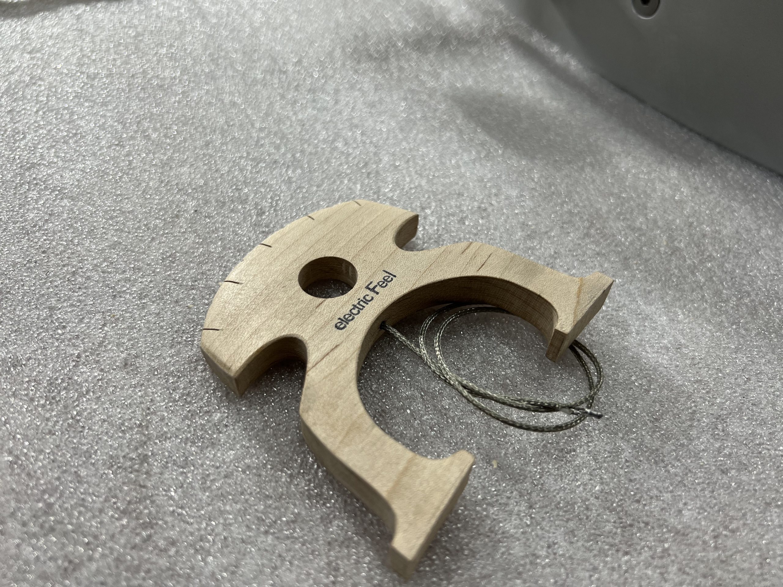 puente eléctrico cello